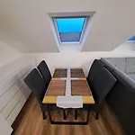 Moulis Apartamento *
